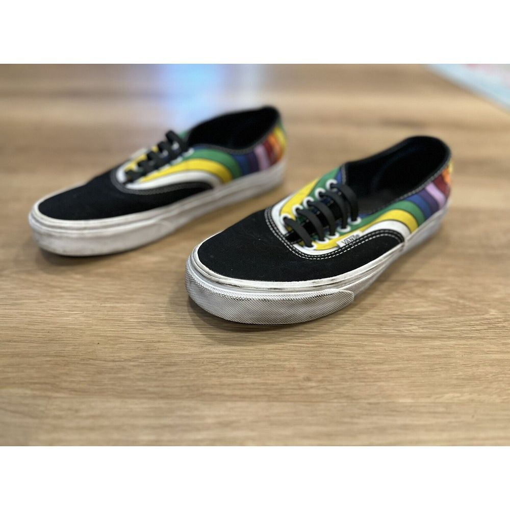 Size 7.5 - VANS Authentic Refract Rainbow Low Top Canvas Women's‎ 9